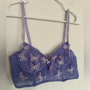 Medium Butterfly Crop Top with straps and clips in the back